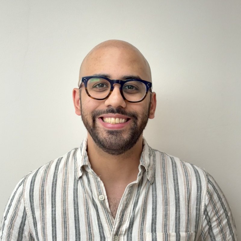 portrait of Lenny Martinez